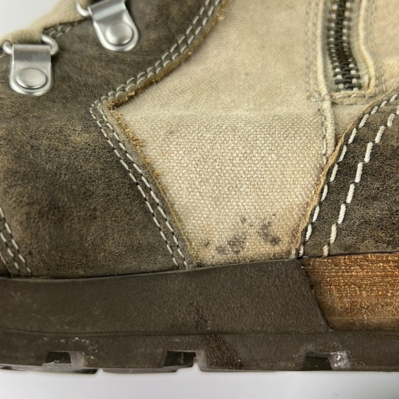 𝅺Sorel Women's  Major Carly Boot - Picture 4 of 10